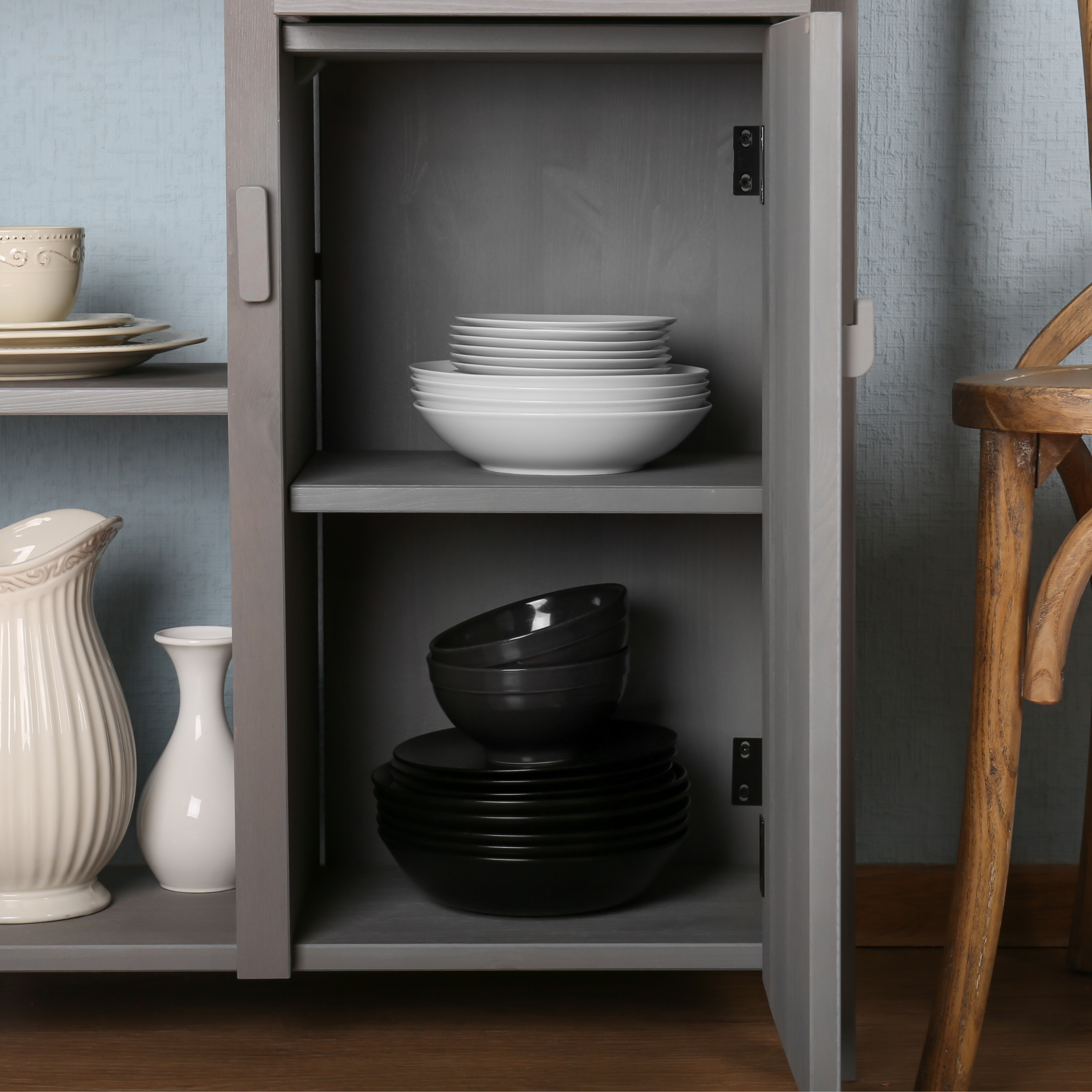 Dinnerware